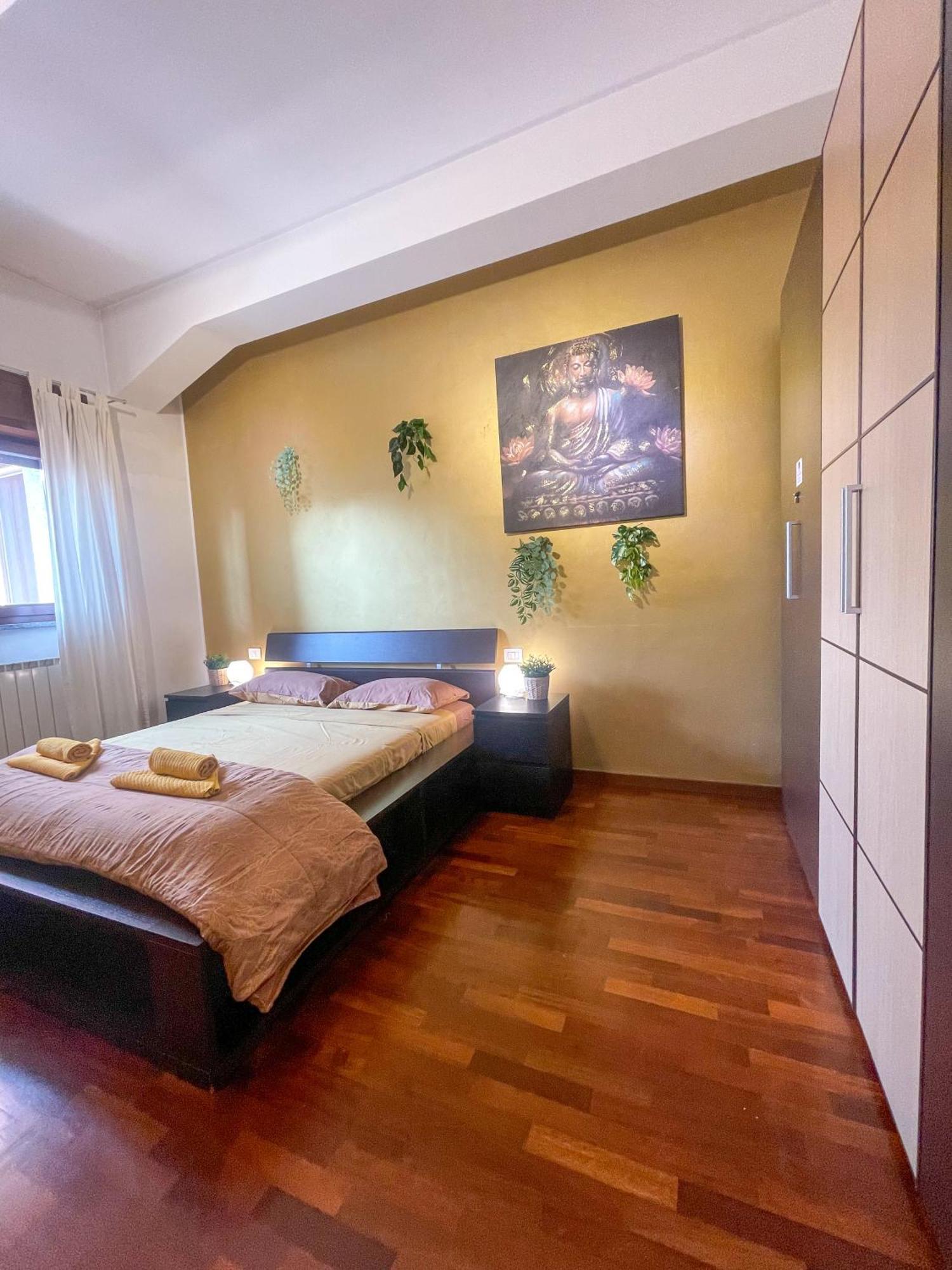 Home In Town - Niguarda - Metro M3 Sotto Casa - Duomo In 12Min Milan Exterior photo
